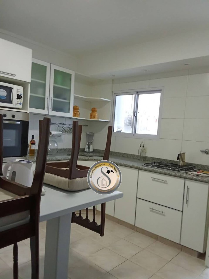 Alquiler 24 meses Chalet de 3 ambientes, cocina comedor, habitaciones, lavadero, patio