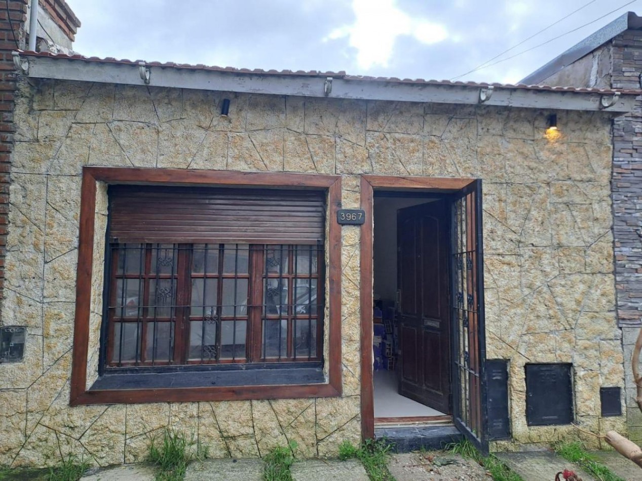 VENTA DE PH- DUPLEX 3 AMBIENTES A LA CALLE