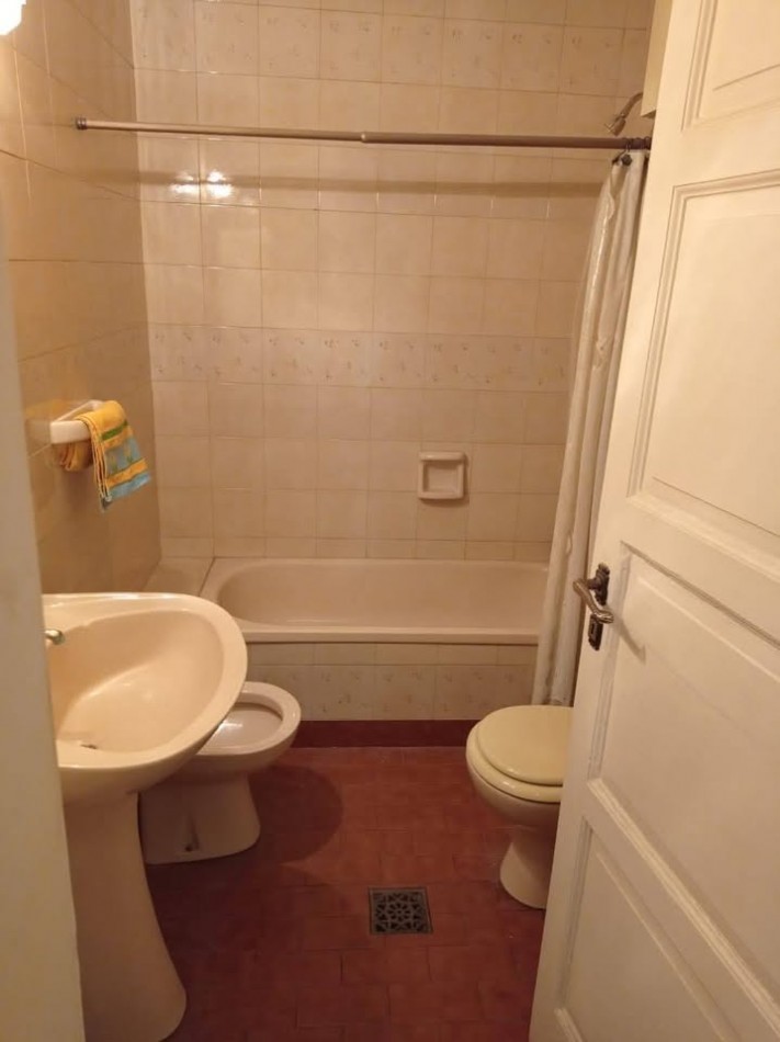 Venta Chalet 3 Ambientes, cerca del mar- Apto Credito La Perla Mar del Plata 