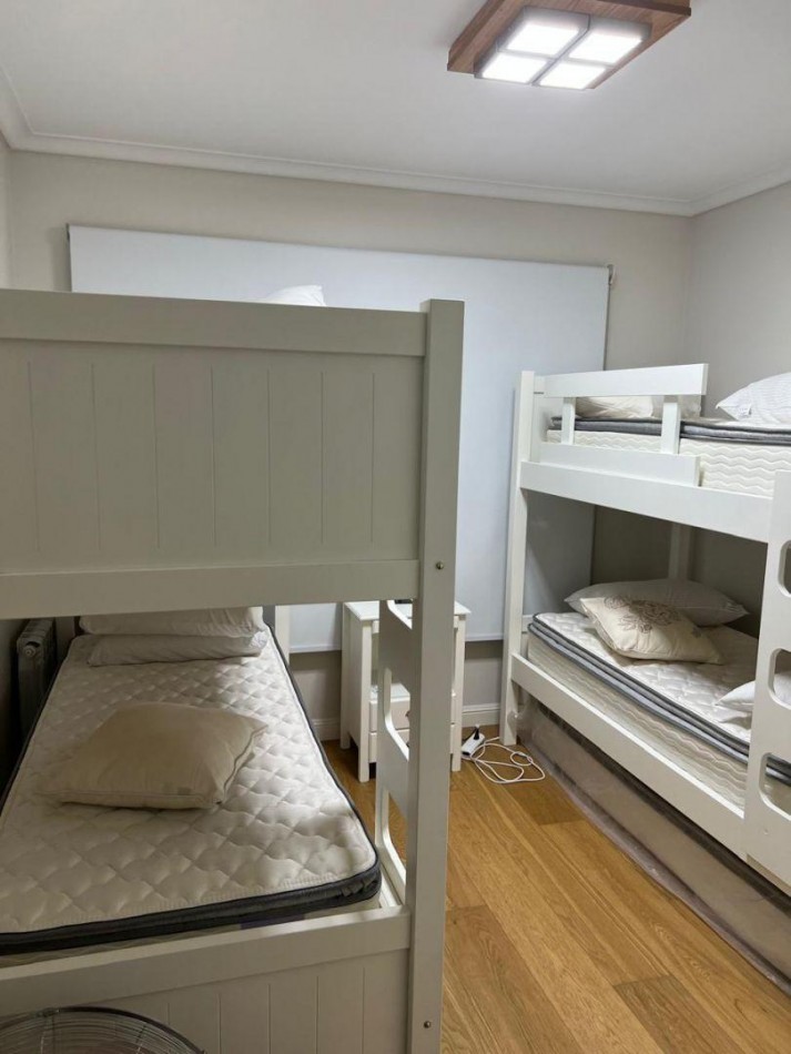 Depto de 3 Amb. con Baulera Dos Cocheras y Terraza Propia Venta de Departamento 3 AMBIENTES, Mar del Plata