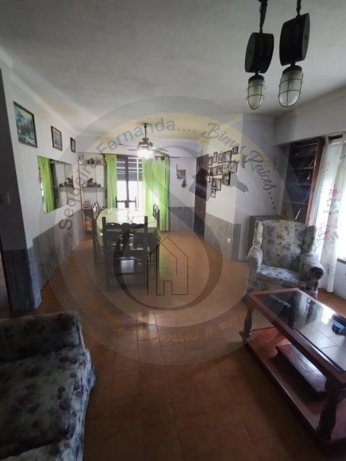 Chalet de 4 ambientes con amplio parque, Barrio Colinas de Peralta Ramos