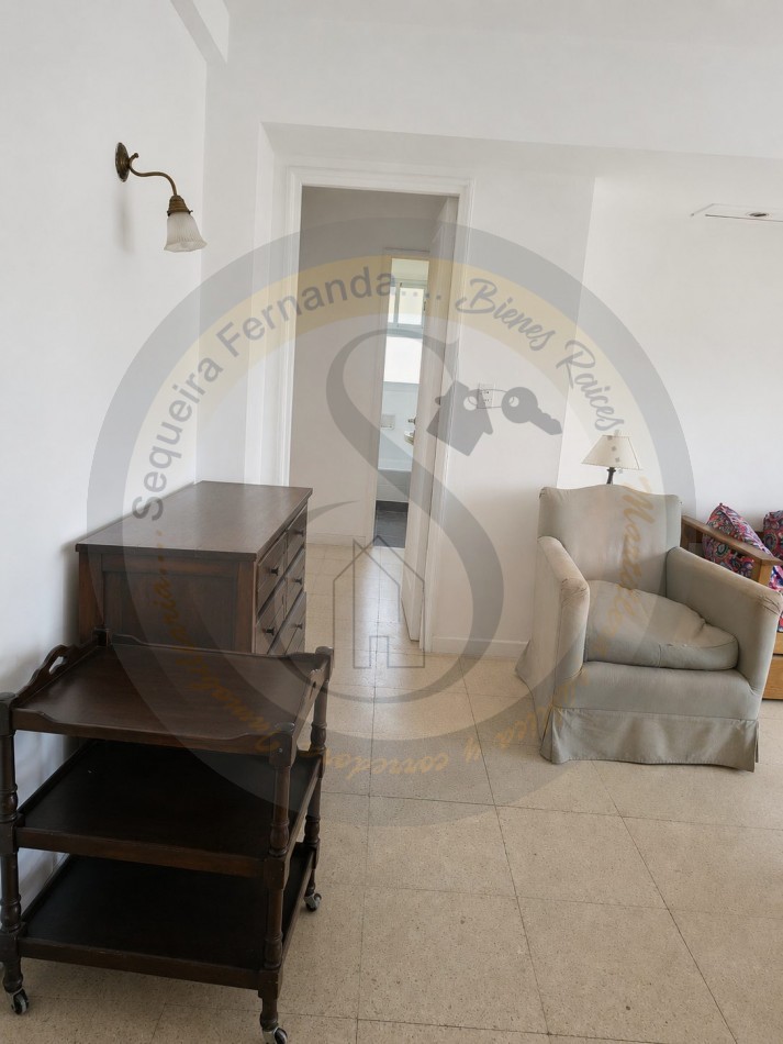 Departamento de 3amb Playa Grande a 50m de la costa y a cercanias del Hotel Costa Galana, frente al Depto hay cochera!