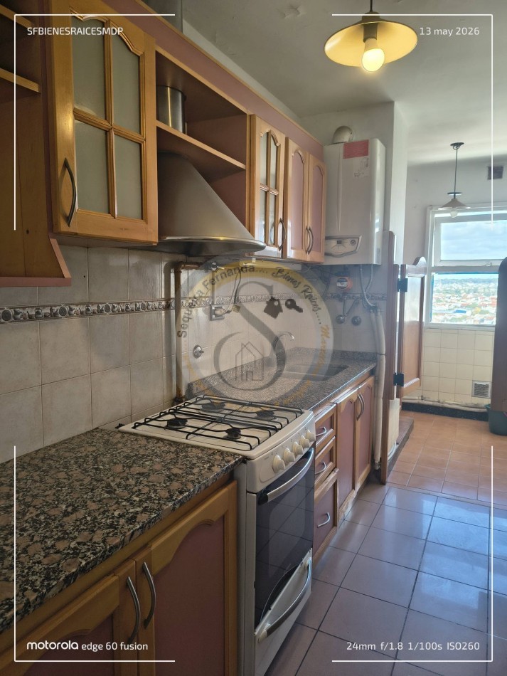 Departamento 4 amb en ALQUILER, 3 dormitorios 2 baños, amplio living comedor, cocina separada