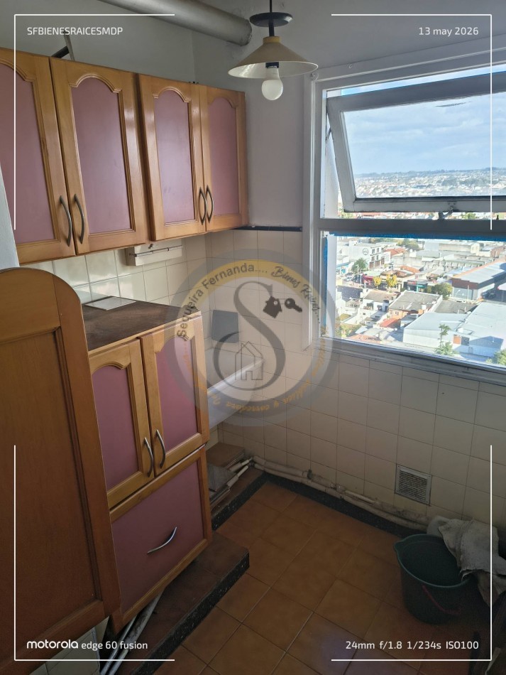 Departamento 4 amb en ALQUILER, 3 dormitorios 2 baños, amplio living comedor, cocina separada