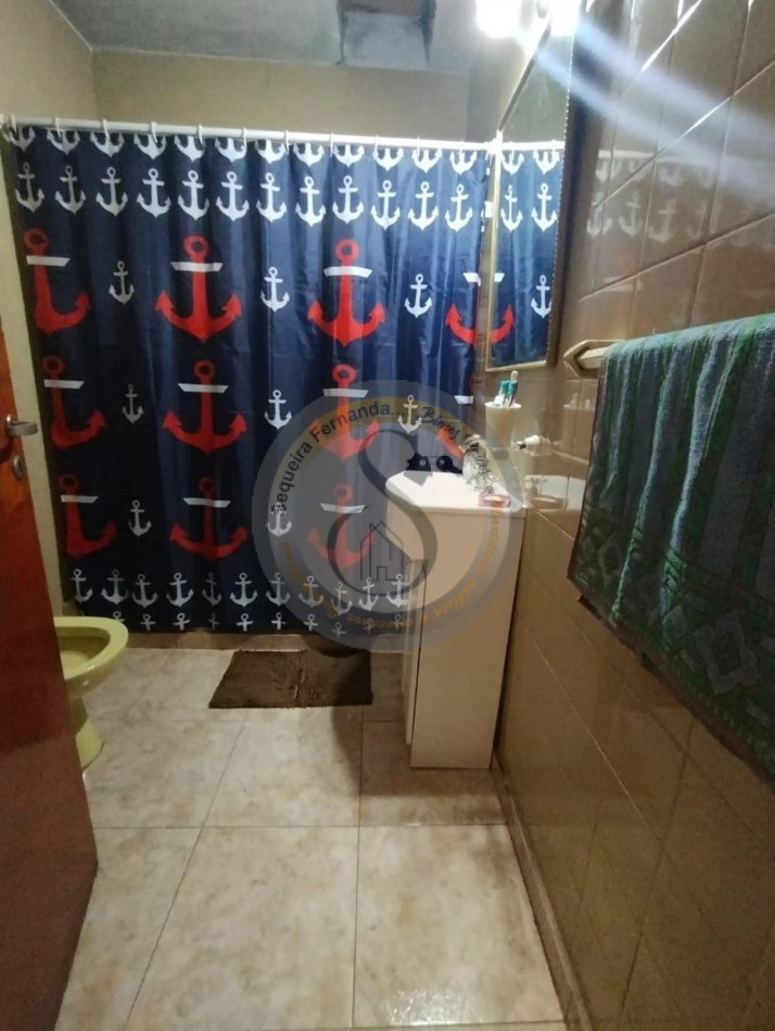 Chalet de 4 ambientes con amplio parque, Barrio Colinas de Peralta Ramos