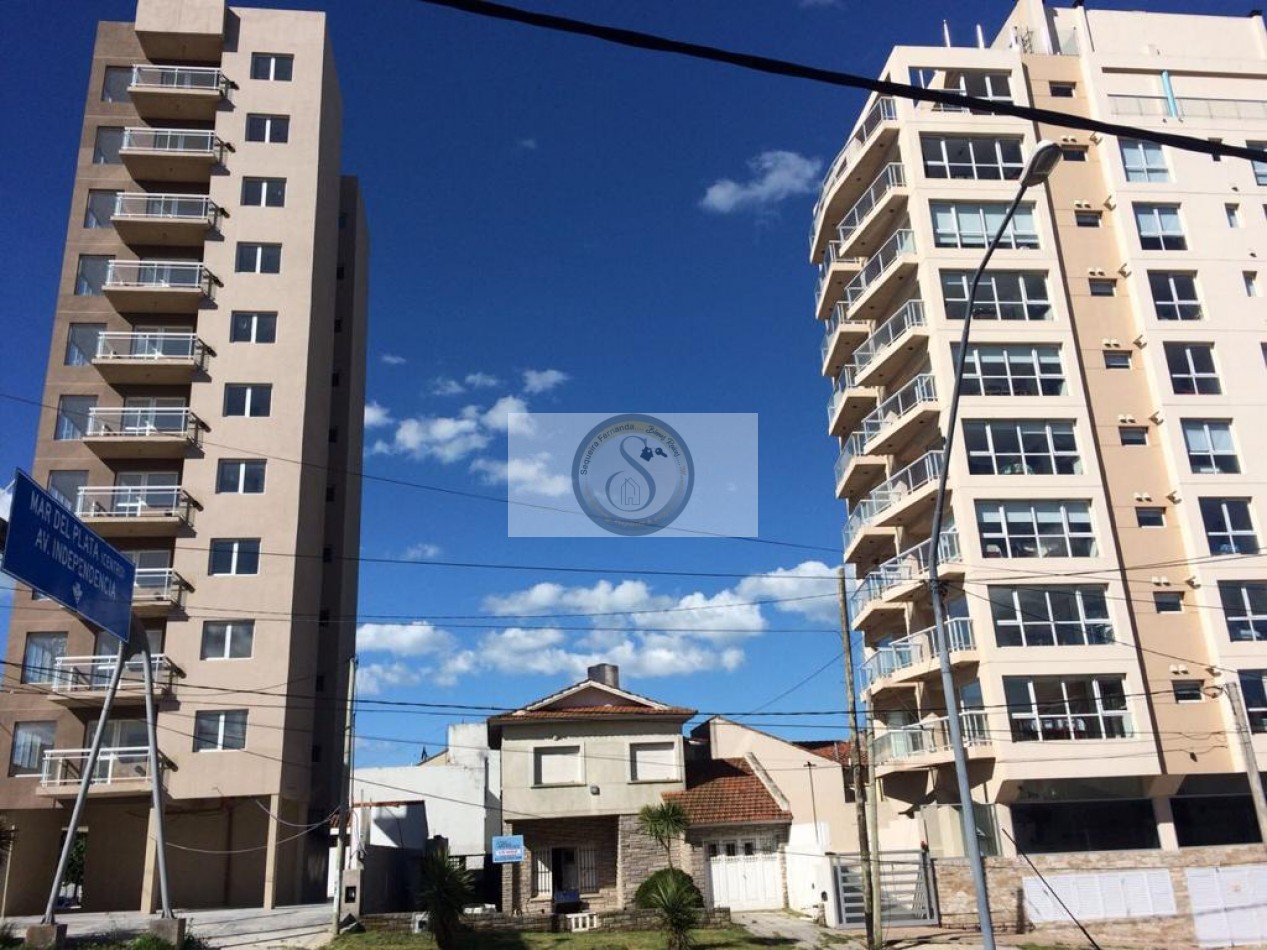 Terreno con edificacion CHALET 5amb en VENTA Ideal INVERSIONISTAS/ CONSTRUCTORAS 