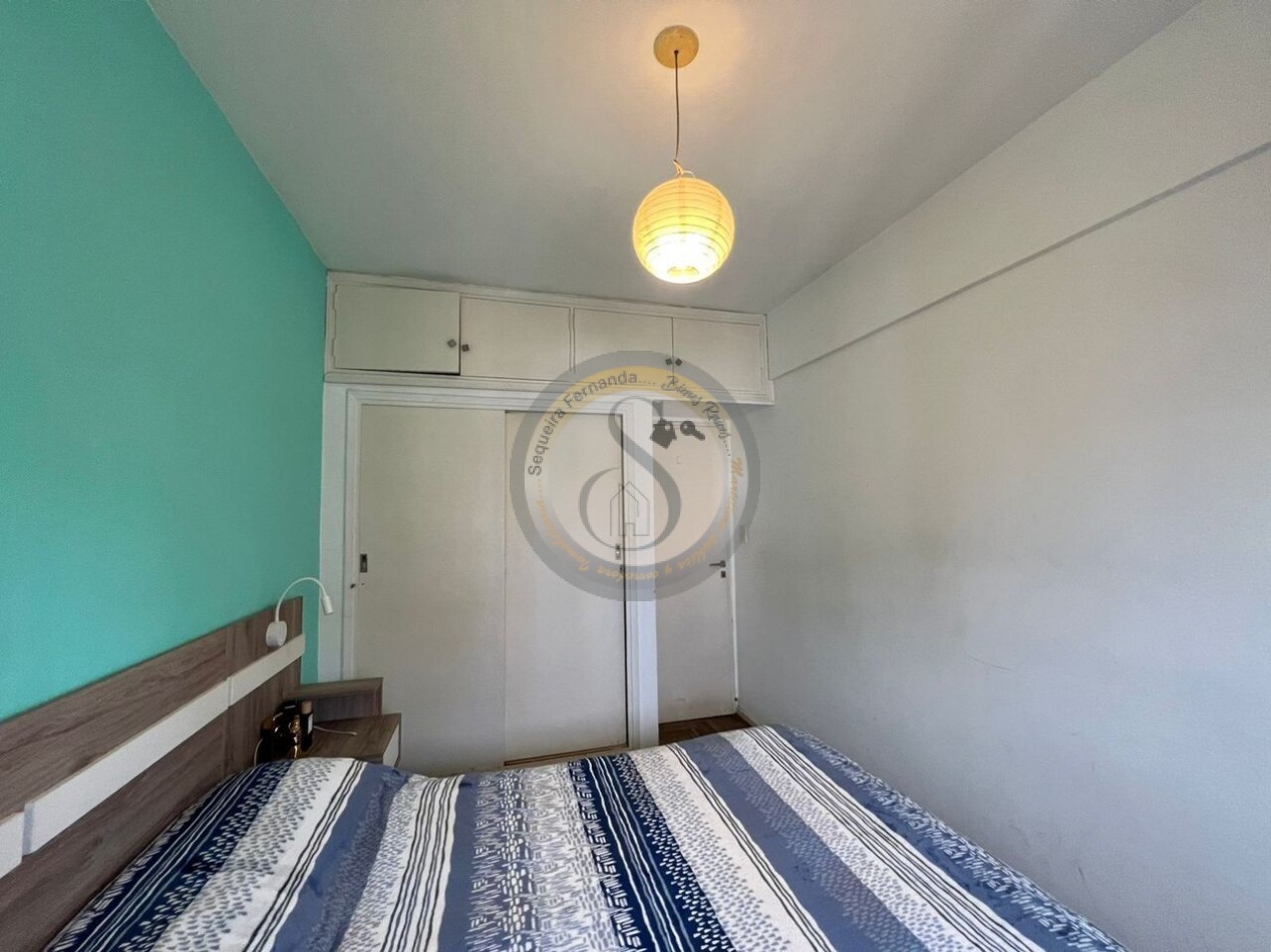 Departamento 3 ambientes con balcon hacia la calle mas quincho salon comedor