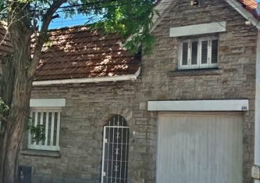Venta Chalet 3 Ambientes, cerca del mar- Apto Credito La Perla Mar del Plata 